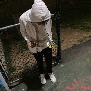 Meet your Posher, Edward